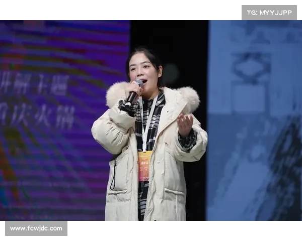 赵显非六国语言主持创新展现红拳魅力全球选手对决新篇章 赵显非六国语言主持创新展现红拳魅力全球选手对决新篇章